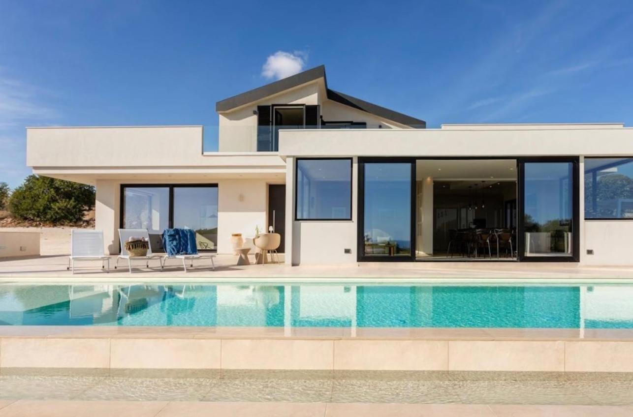 Villa Dolce Vita Sampieri Luaran gambar